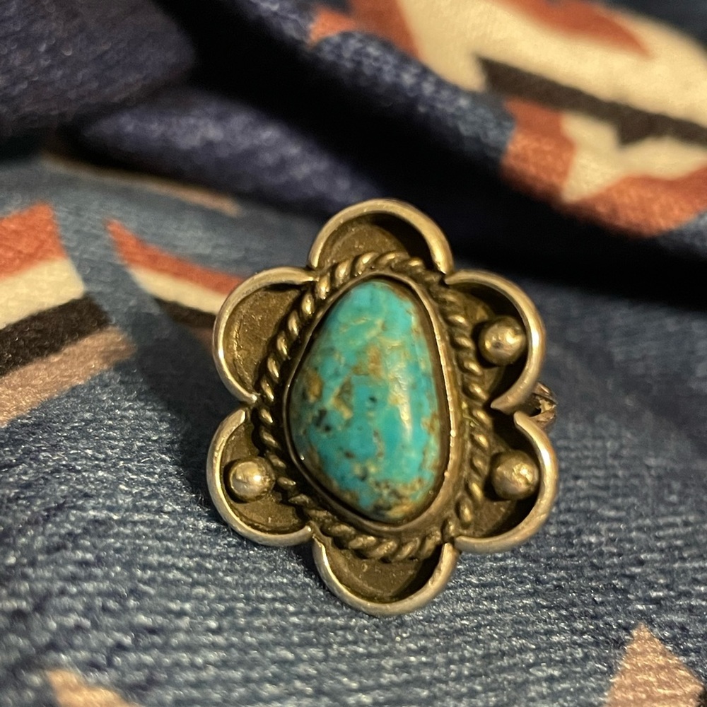 Vintage Navajo Nevada Turquoise Ring